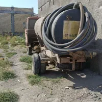 تانک و پمپ و شلنگ فاضلاب