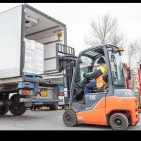 اجاره لیفتراک سیار شبانه روزی کانتینررو