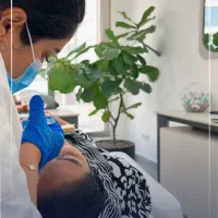 پوستی صاف با لیزر تیتانیوم 2025 بدون درد تضمینی389|خدمات آرایشگری و زیبایی|مشهد, آزادشهر|دیوار