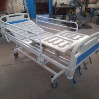 تخت بیمارستانی