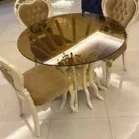 میز غذاخوری پلیمری