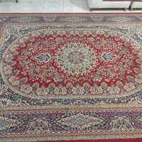 تعدادی فرش ماشینی