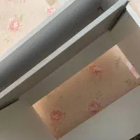 میز کامپیوتر تقریبا نو و تمیز سفید