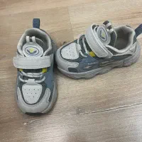 لباس بچگانه