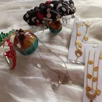 سربند کوفی،سکه ای  و تاج|لباس|سنندج, |دیوار