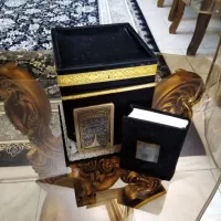 ماکت کعبه به همراه قرآن کریم عتیقه و قدیمی|کتاب و مجله مذهبی|اندیشه, اندیشه فاز ۱|دیوار