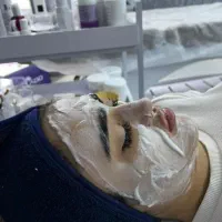نیازمند اتاق در مطب یا کلینیک برای فیشیال