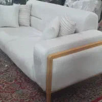 کارگر ساده نجاری و رنگ کاری