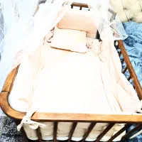 تخت گهواره کنار مادر برند ایسیز|تخت و صندلی بچه|ساوه, |دیوار
