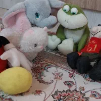 همه عروسک ها