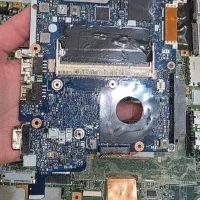 تعدادی قطعه لپ تاپ فروخته میشود|قطعات و لوازم جانبی رایانه|اراک, |دیوار