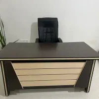 میز و صندلی اداری