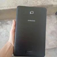 تبلت تبE