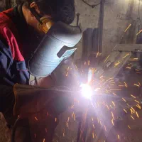 جوشکار برق و co2 و منتاژکار