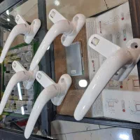 دستگیره در pvc و درب و پنجره آلمینیوم آذر ونوس