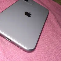گوشی ایفون 11نرمل