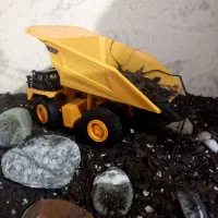ماکت کاترپیلار بیل مکانیکی گریدر جرثقیل بلدوزر و.|کلکسیون و سرگرمی|تهران, جنت‌آباد شمالی|دیوار