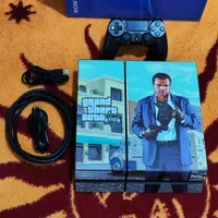 پلی استیشن 4 ps4  پلمب بهترین بازی ها وسایل تکمیل