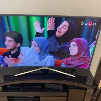 تلویزیون tv سامسونگ منحنی ۵۰ .سینما میز تلویزون