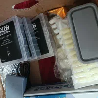 لوازم کامل کاشت ناخن|آرایشگاه و سالن‌های زیبایی|الیگودرز, |دیوار