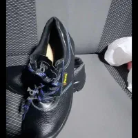 فروش لباس کار وکفش کار نو