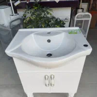 تخفیف ویژه برای  روشویی ضدآب