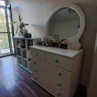 سرویس تخت یکنفره و کتابخانه و دراور