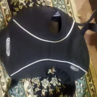 آغوش بند نوزاد