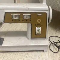 چرخ خیاطی و گلدوزی