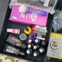 کلیه وسایل کاشت ناخن