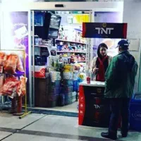 استخدام فروشنده خانم