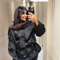 پالتو ترنج کت|لباس|ساری, |دیوار