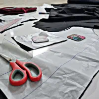 کارگاه های تولیدی لباس زنانه