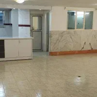 100 متر جهت کارگاه یا دفتر کار