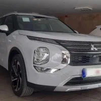 اوتلندر اچ دو دف سفید