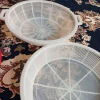 تعدادی سبد ابکشی وسبد مسافرت