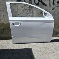 درب جلو راست تارا سفید رنگ فابریک کارخانه ای