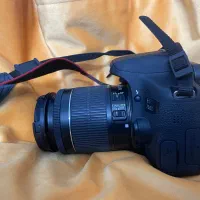 دوربین عکاسی کانن ۷۵۰d