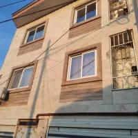 آپارتمان دو طبقه چهار واحد طبقه دوم. سعادت