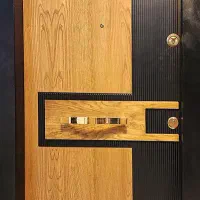 متخصص نصب و تعمیر درب های ضد سرقت و چوبی