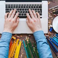 طراح گرافیک به صورت غیر حضوری