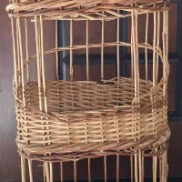 سبد حصیری سه طبقه