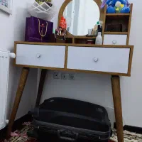 میز آرایش
