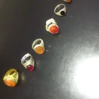 چند انگشتر و چند تسبیح و چند ساعت و چند سکه