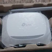 مودم روترکاملا نو هنوز تو برق نخورده|مودم و تجهیزات شبکه|صدرا-فارس, فاز ۱|دیوار