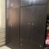 2 عددکمد دیواری و لباس