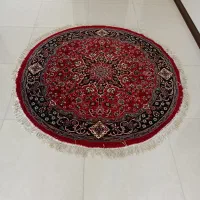 فرش گرد قرمز
