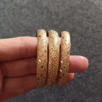 سه دونه النگو در حد نو ۲۰۰ بالای تابلو