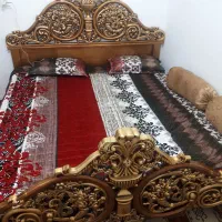 تخت دونفره چوب