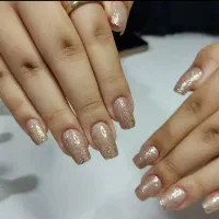 کاشت ناخن|خدمات آرایشگری و زیبایی|مشهد, نوید|دیوار